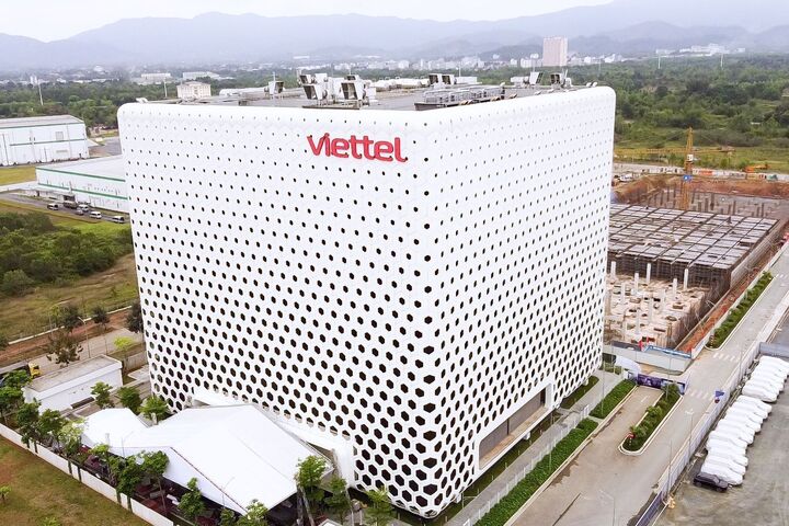 Viettel IDC nỗ lực toàn diện trong việc tích hợp ESG vào chiến lược phát triển hạ tầng số.