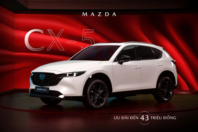 Xe Mazda CX-5 2.0 Deluxe giá 699 triệu đồng và loạt ưu đãi đặc biệt các mẫu xe hiện hữu.