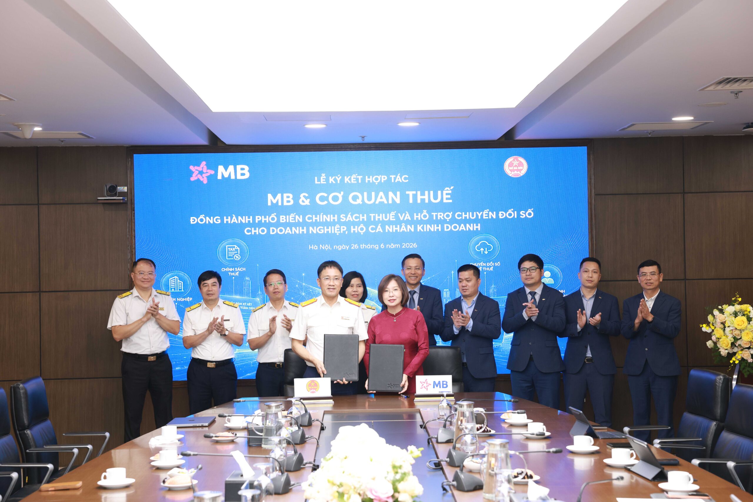 MB đẩy mạnh hợp tác với ngành Thuế, hỗ trợ khu vực kinh tế tư nhân phát triển bền vững