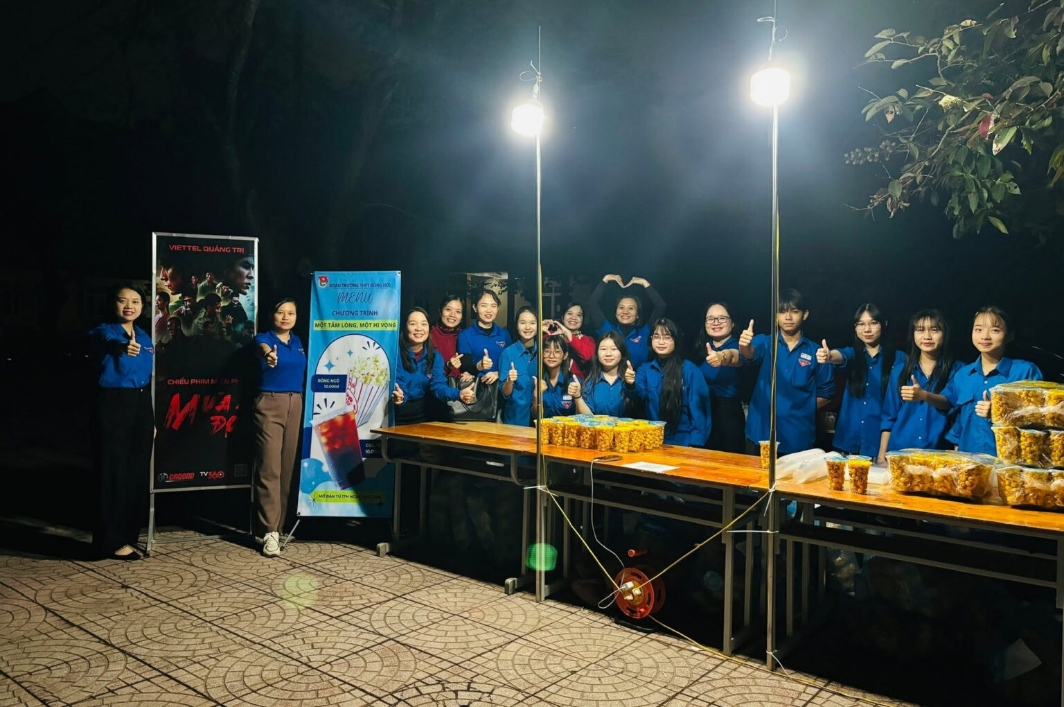 Nhà trường chú trọng xây dựng môi trường học tập an toàn, thân thiện, tạo điều kiện để học sinh phát triển. 597899741-122192521580505800-2072485192265447633-n.jpg